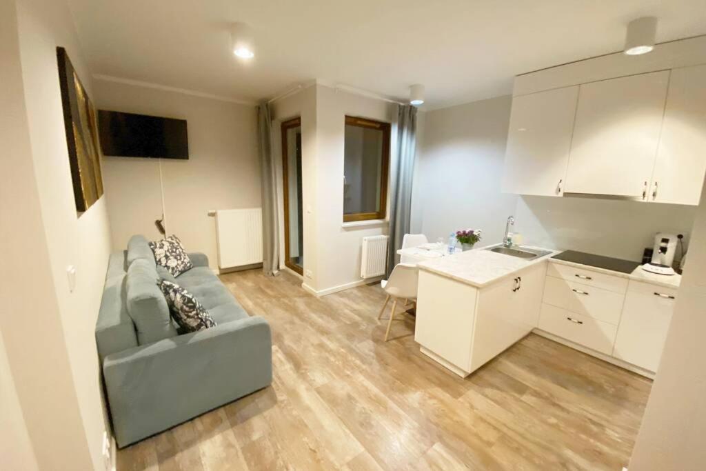 Exclusive 2Br! Apartment Near City Center +Netflix Warszawa Exteriör bild